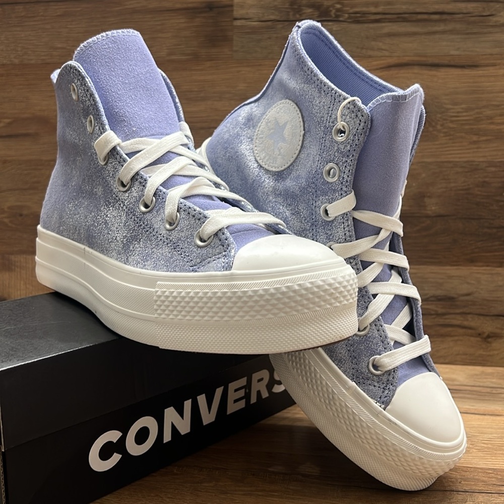 CONVERSE CTAS LIFT HI BRAND NEW